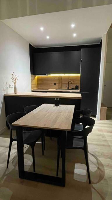 Appartement Renove Proche Du Parc De La Tete D'Or Βιλερμπάν Εξωτερικό φωτογραφία